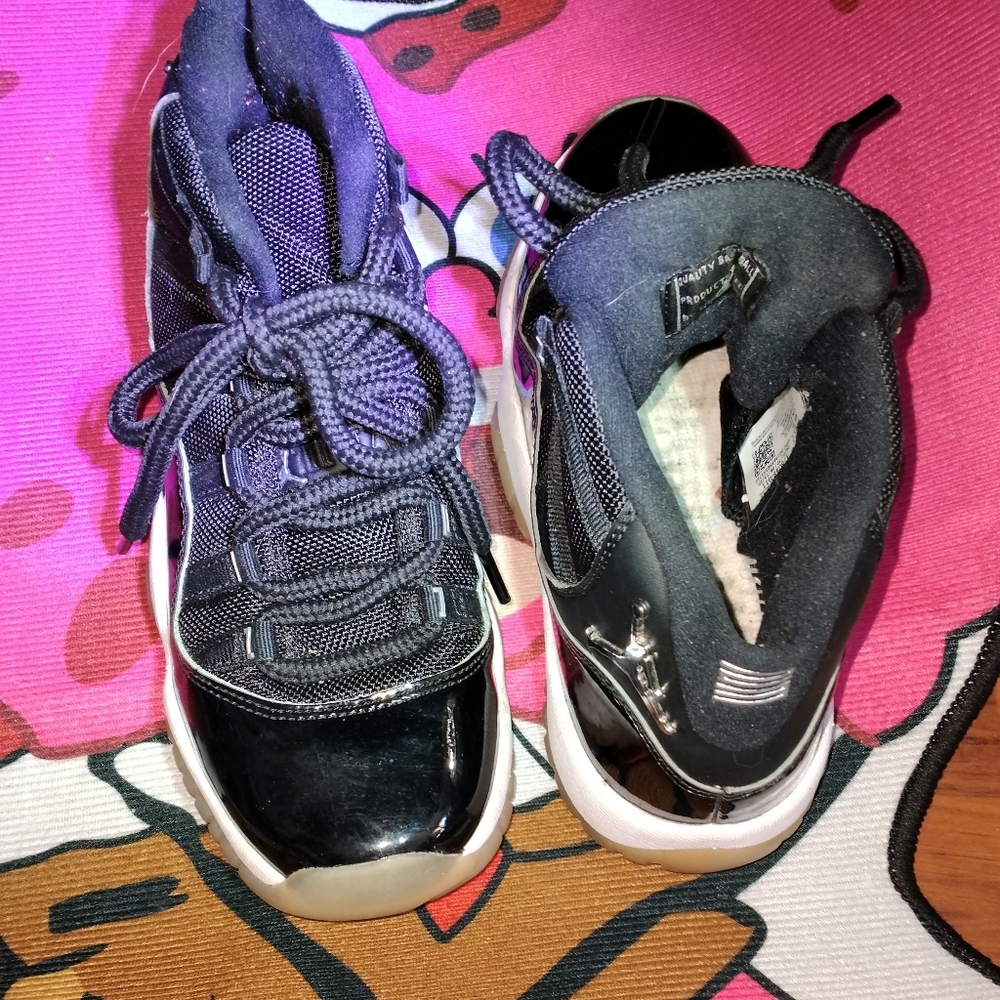 Youth SpaceJam 11 Jordans